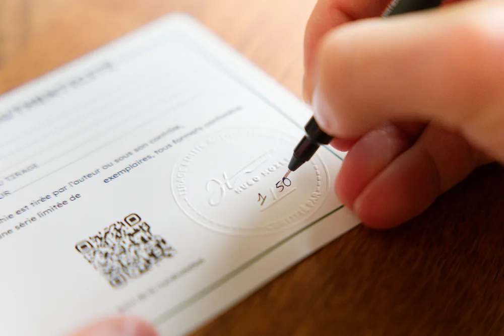 Signature d'un tirage limité à 50 exemplaires.